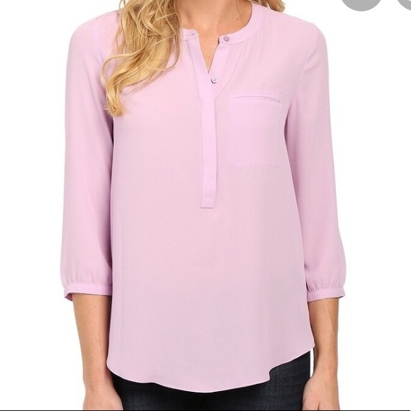 NYDJ Tops - 🌼HP🌼NYDJ Crushed Lilac dress shirt